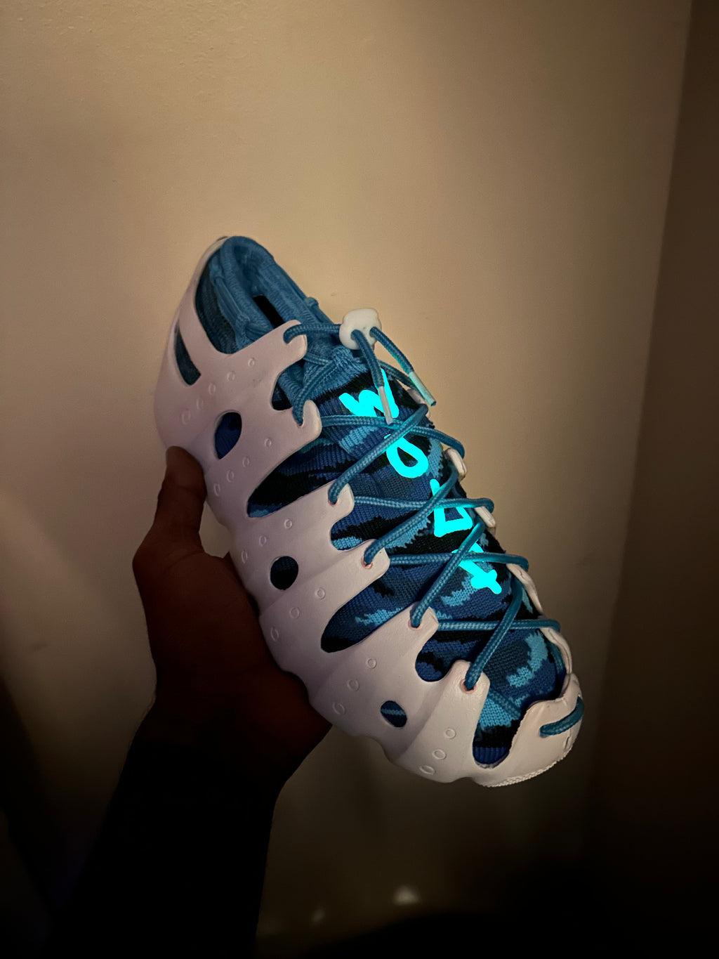 Wolf Ones - Camo Glow